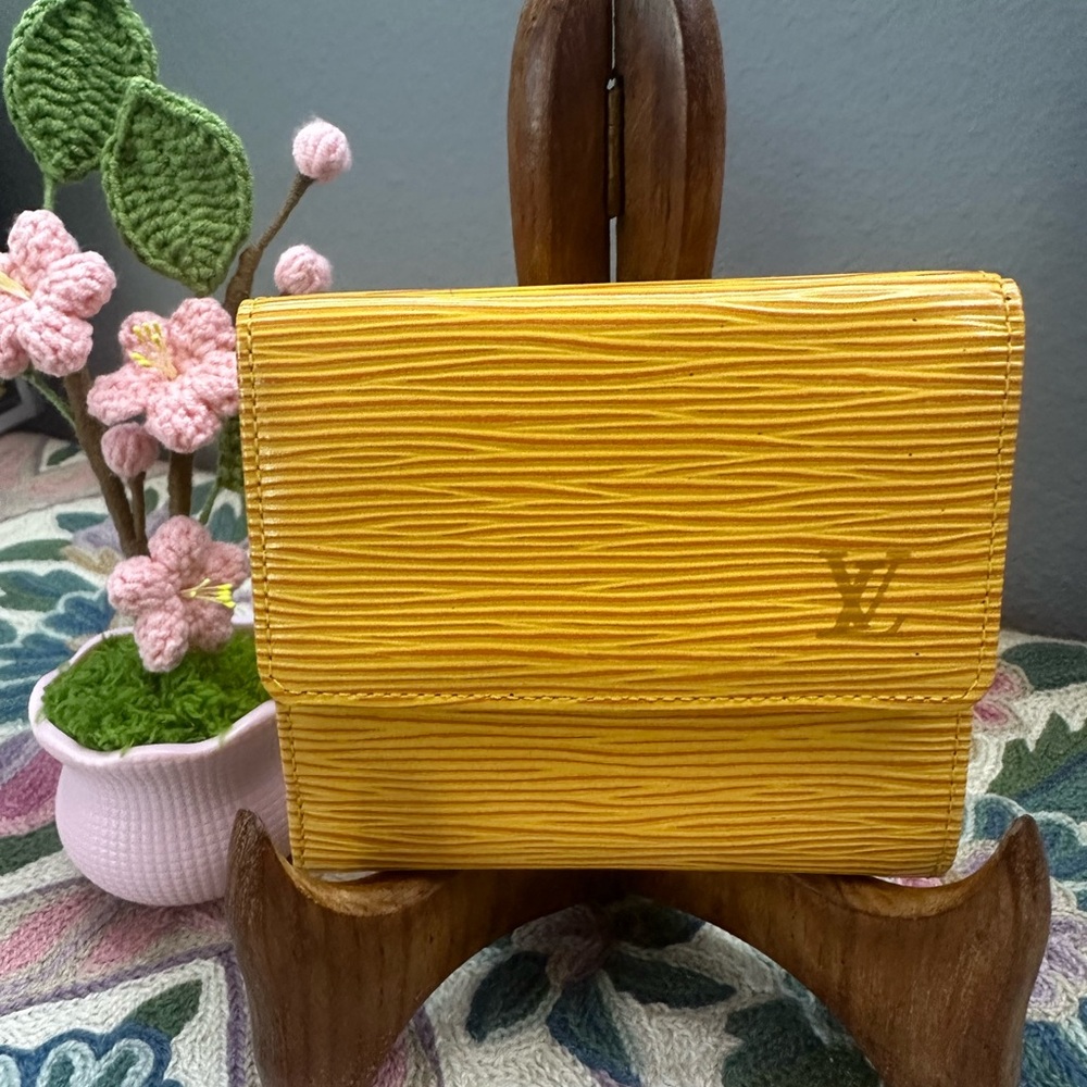 Yellow Louis Vuitton AUTHENTIC EPI WALLET